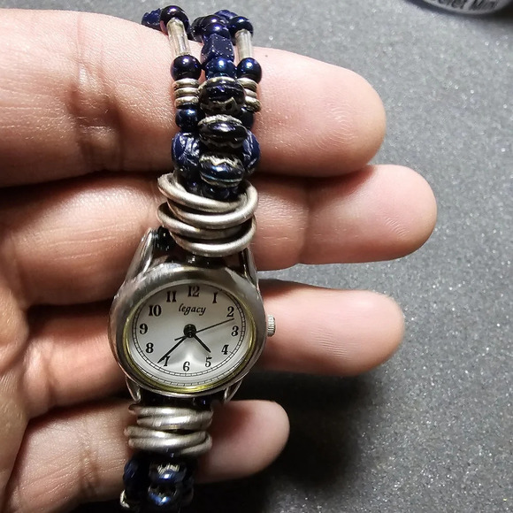 Legacy Ladies Quartz Fashion Watch Desert Heart Glass Bead Watch Band Working sh - Picture 2 of 10